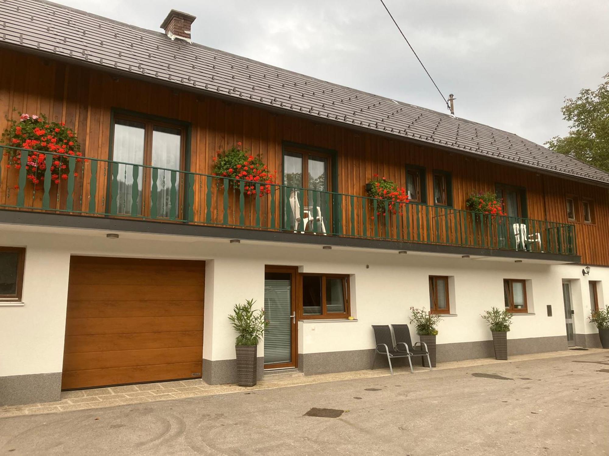 Pension Hutterer Scharnstein ภายนอก รูปภาพ
